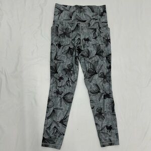 Athleta Salutation Stash Pocket II Printed 7/8 Tight Leggings
